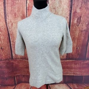 Adrienne Vittadini Sweaters - Adrienne Vittadini Gray Sweater Adrienne Vittadini Sweaters - Adrienne Vittadini Gray Sweater